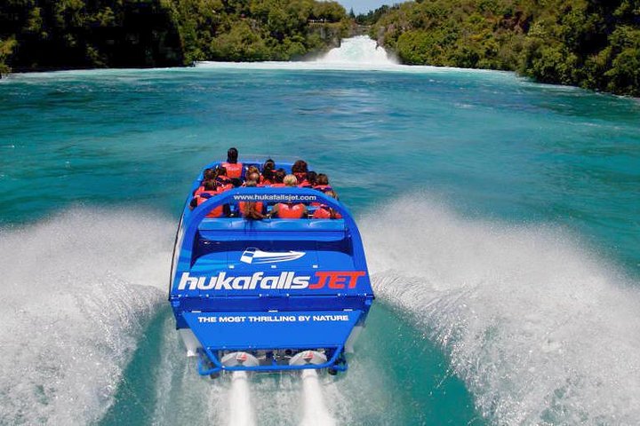 Paseo en jet boat por las cataratas del Huka