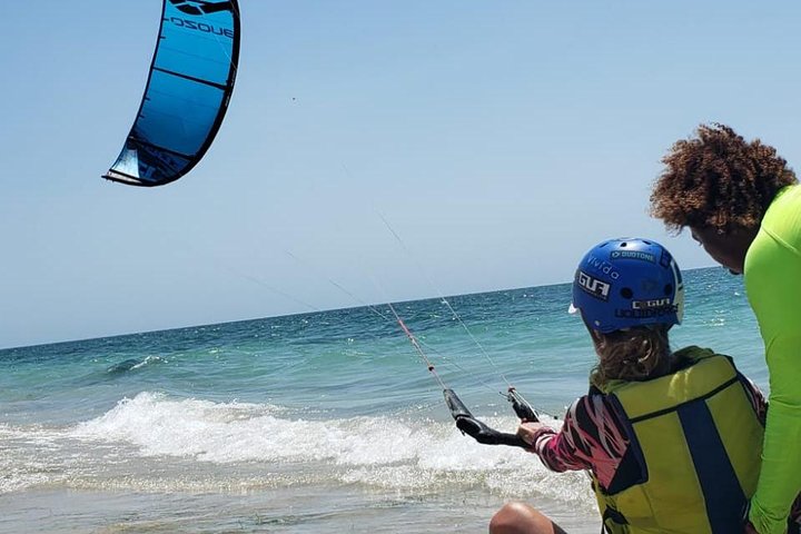 Clases de Kitesurf en Riohacha y Mayapo : De Principiante a Professionista