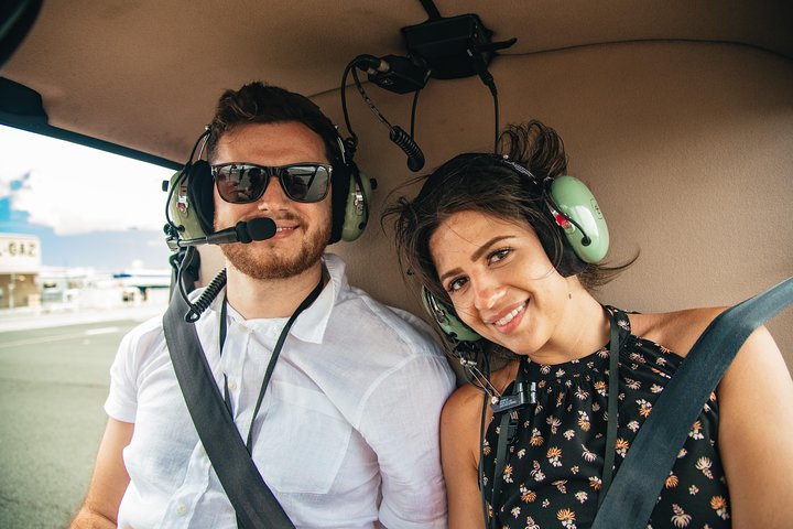 Oahu : 60 min Royal Crown Helicopter Tour - portas abertas ou abertas