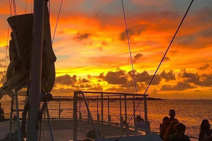 Key West Sunset Sail avec musique live, boissons et hors-d'œuvre