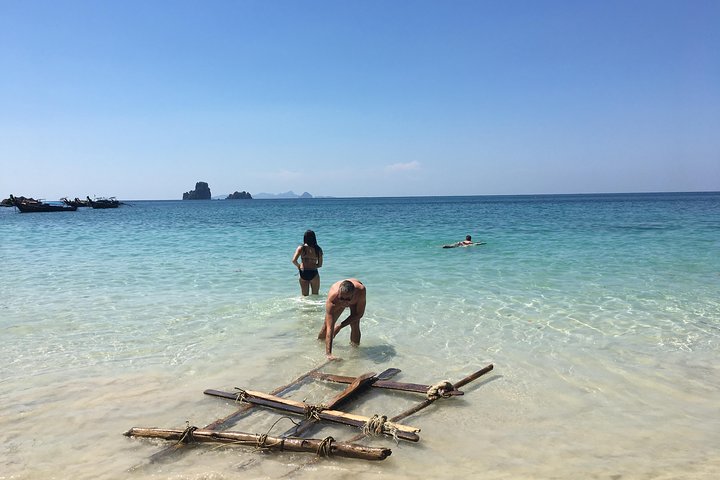 Krabi 4 Island Tour: charter privado de barco de cauda longa