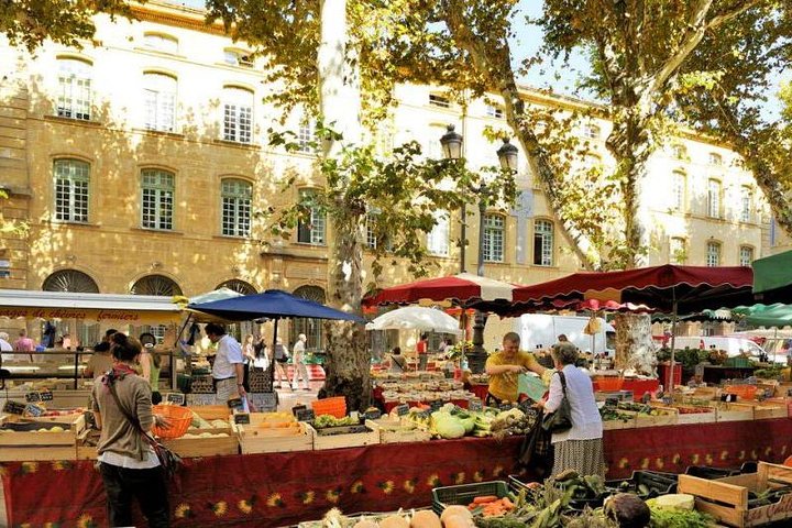 Aix en Provence & Cassis Tour privado con guía turístico oficial!