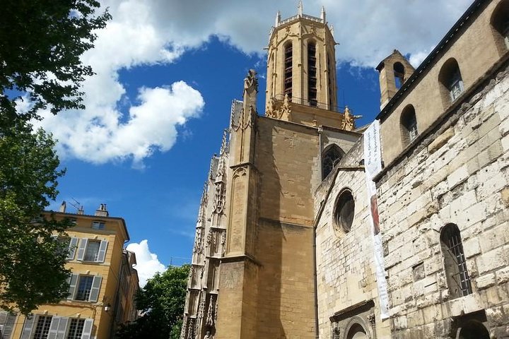 Aix en Provence & Cassis Tour privado con guía turístico oficial!