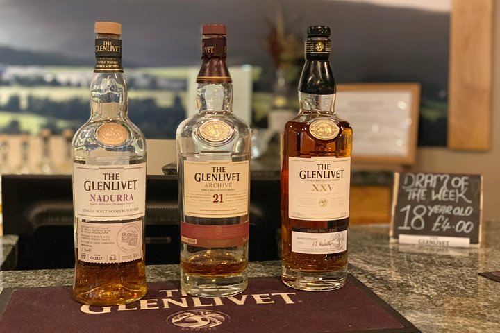 Tour privato del whisky Speyside con oltre 10 degustazioni di single malt