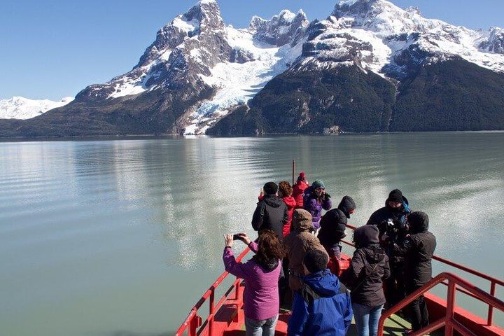 Balmaceda & Serrano Glaciers Cruise with Traditional Lunch
