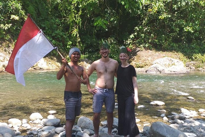 Excursion privée d'une journée complète en trekking Bukit Lawang au départ de Medan