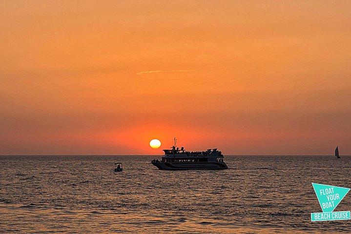 Ibiza strandhopcruise met paddleboards, drankjes en eten 6 uur