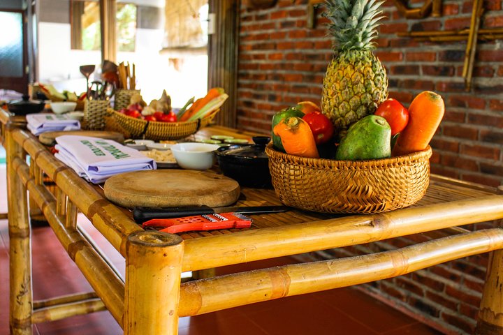Kookcursus Hoi An: lokale markt, mandboot, vissen en koken