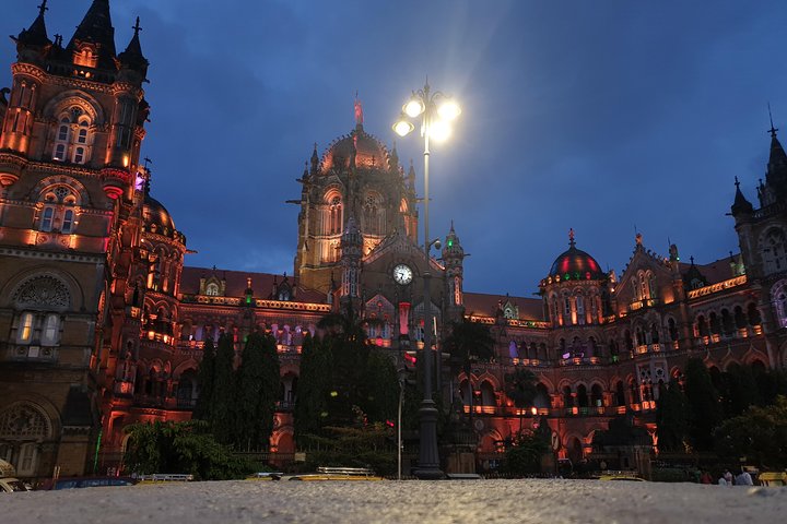 Midnight Mumbai: Highlights, Heritage & Sea Link Drive
