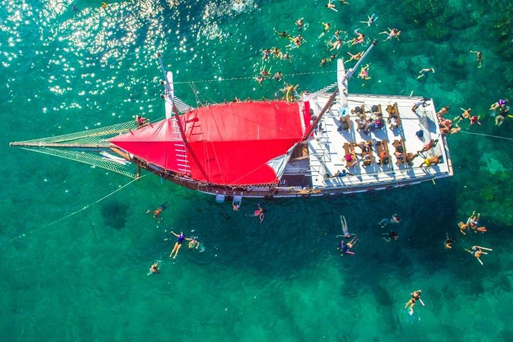 Schooner-tur med eller utan lunch ingår - Angra dos Reis och Ilha Grande