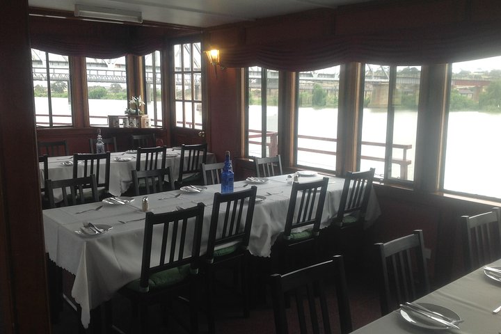 Adelaide Hills Tour con crociera con pranzo sul fiume Murray