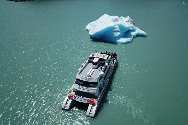 Perito Moreno båttur från El Calafate: Glaciares Gourmet