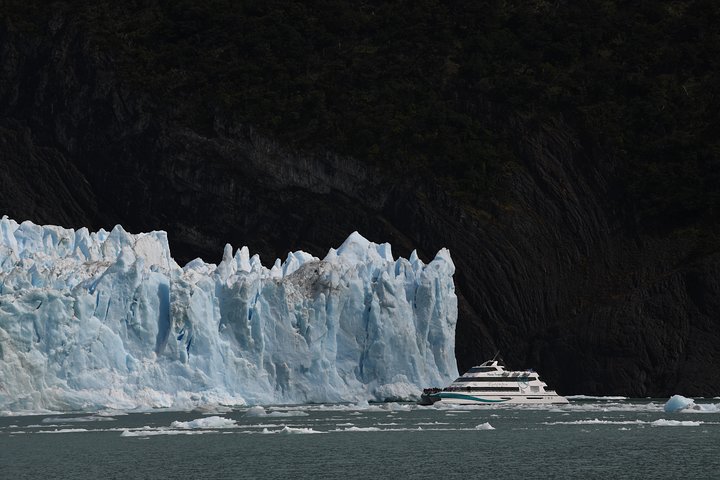 Perito Moreno båttur från El Calafate: Glaciares Gourmet