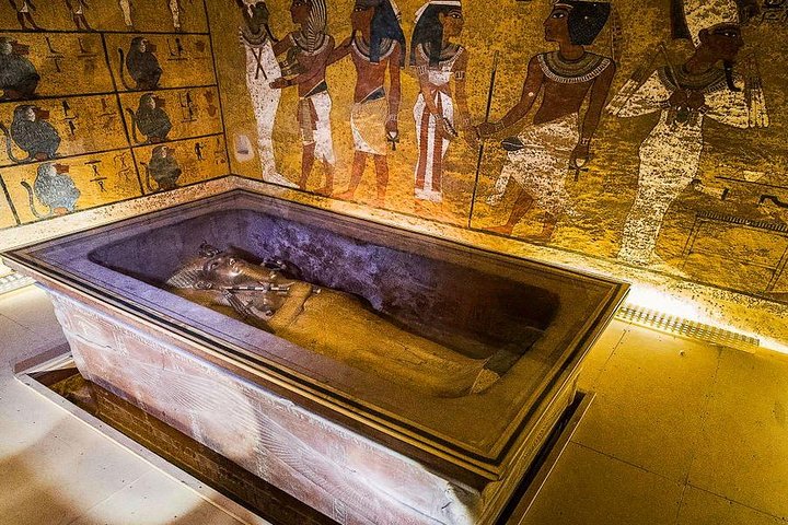 4-Days 3-Nights Cruise Aswan & luxor with hot air balloon,abu simbel from Aswan