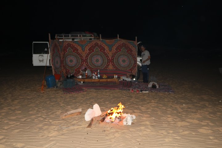 Pacchetto Tour del Deserto di Bahariya 2 Notti e 3 Giorni da Il Cairo