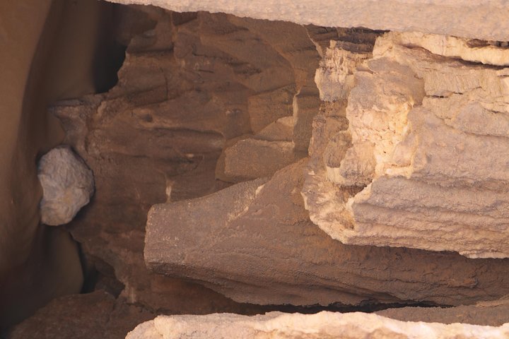 Pacchetto Tour del Deserto di Bahariya 2 Notti e 3 Giorni da Il Cairo