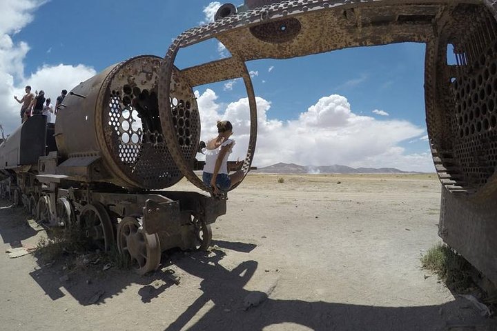 Excursão de 4 dias ao Salar de Uyuni saindo do Atacama> quarto privado disponível