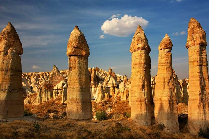 2-tägige private Kappadokien-Tour von Istanbul mit Inlandsflug
