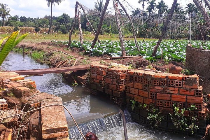 Kochen, Landwirtschaft und Wasserfall in Vietnam-Landschaft