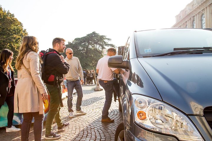 Große Tour durch Valpolicella : Schwerpunkt Amarone, 2 Weingüter und Mittagessen