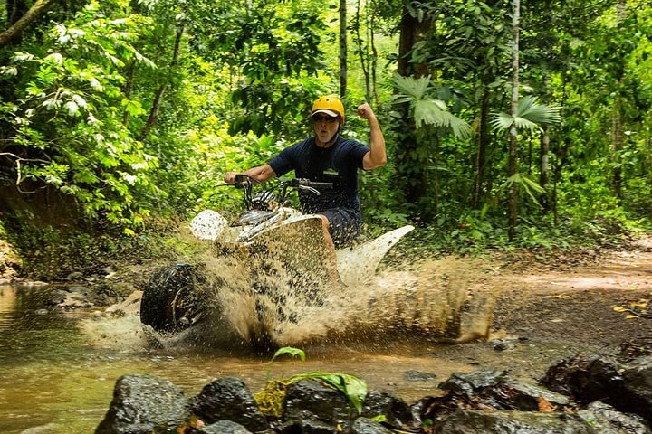 Off - Route VTT Aventure Tour dans un parc privé 850 Acre cascades + vue sur l'océan