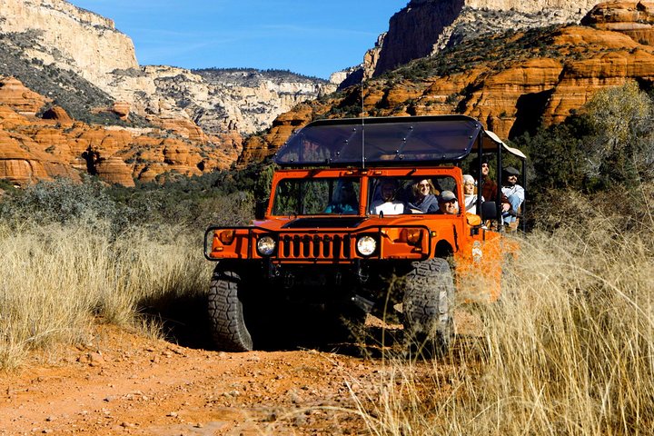 Excursión en Jeep Sedona en 4X4 Hummer - Ruta de la Percha de los Acantilados