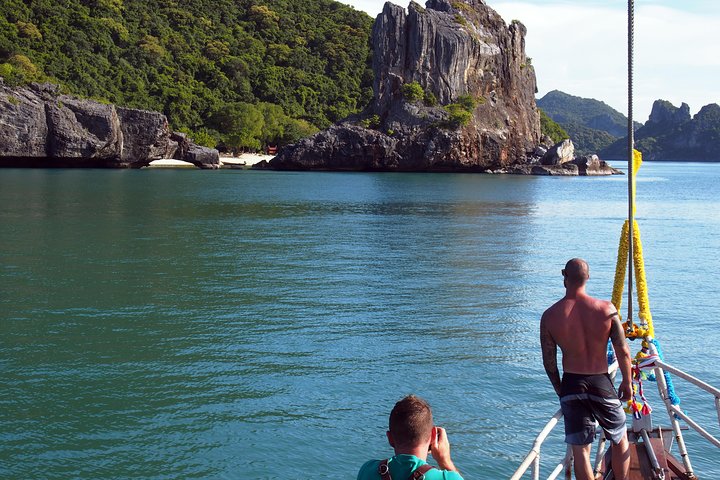 Semi-Private Yacht Adventure til Ang Thong Park's skjulte skatter