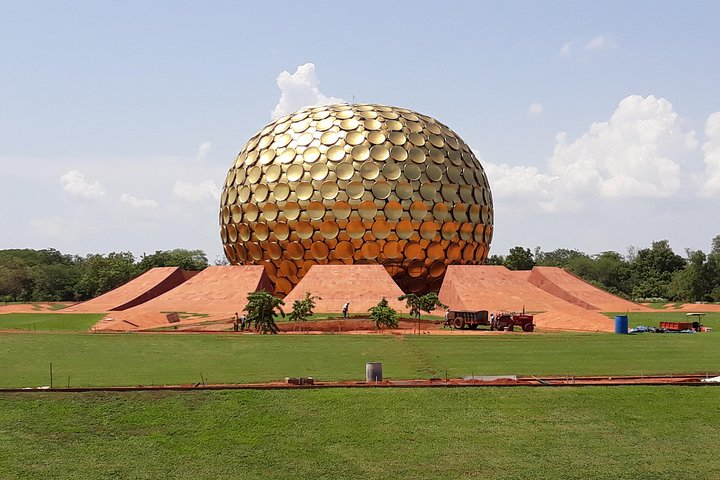 Viaje de Mahabalipuram y Pondicherry desde Chennai con 01 noche de alojamiento
