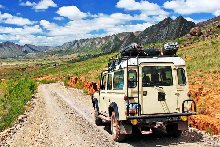 Abenteuer durch den Toro Toro National Park. 3 Tage 2 Nächte. Englisch-Führer