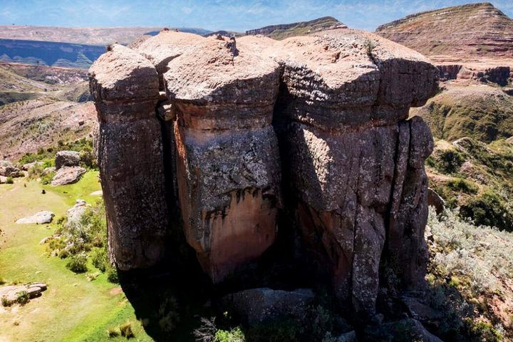 Abenteuer durch den Toro Toro National Park. 3 Tage 2 Nächte. Englisch-Führer