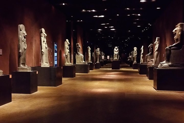 Turin: Egyptiska museet Monolingual Skip-the-line guidad mysterietur, liten grupp