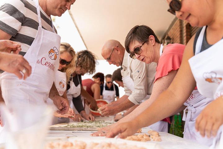 Condividi Pasta Love: pasta per piccoli gruppi e tiramisù a Cervia