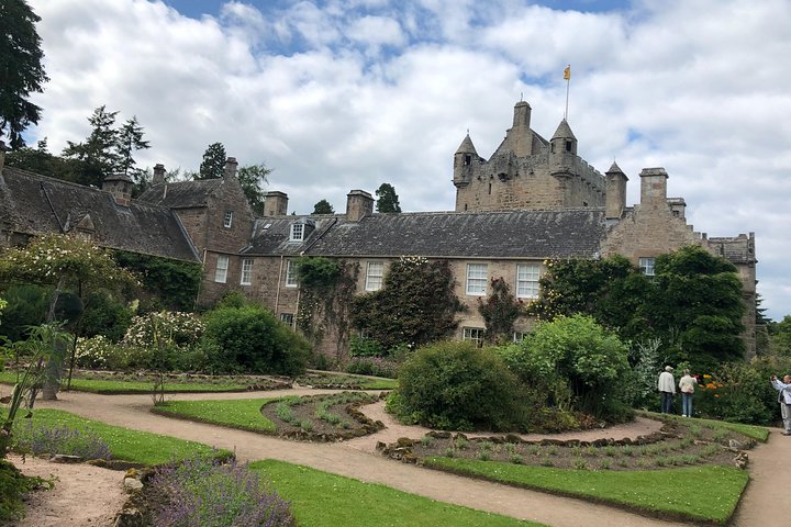 Loch Ness, cawdor castle, inverness, Culloden slagmark og mere fra invergordon