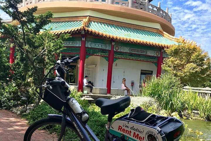Tour de medio día de alquiler de bicicletas eléctricas en Norfolk