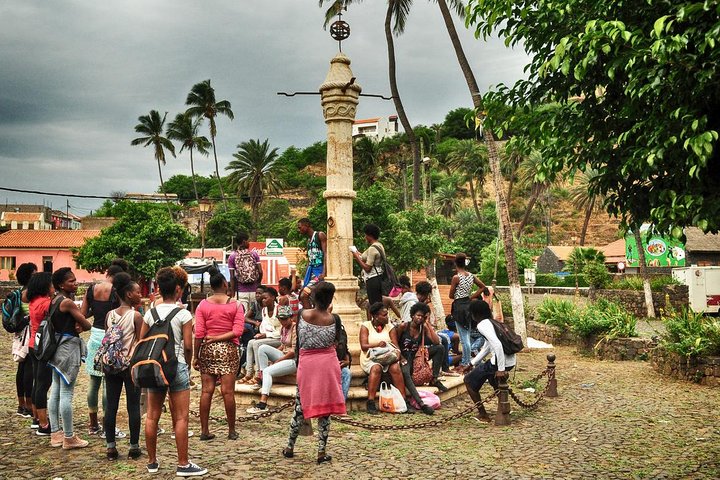 Visite de la plage et de la vieille ville – Histoire, culture et sites emblématiques