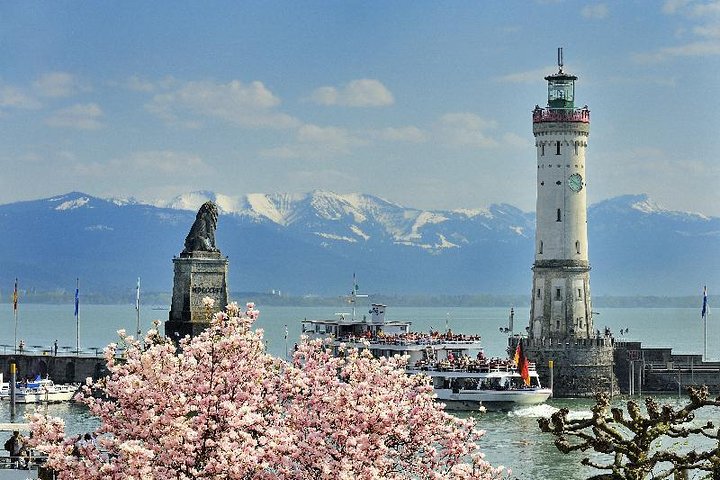 Ganztagestour zum Schloss Neuschwanstein inkl. Kutschfahrt und Führung