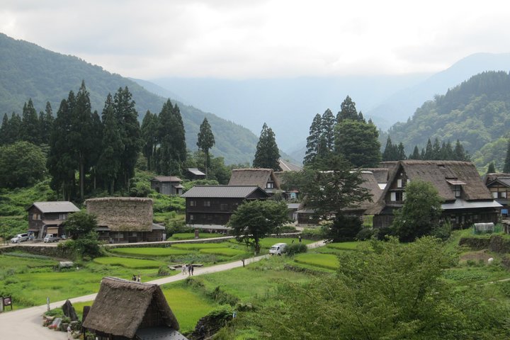 [En-dags bustur med afgang fra Kanazawa Station] Shirakawa-go og Gokayama, to verdensarvslandsbyer bustur