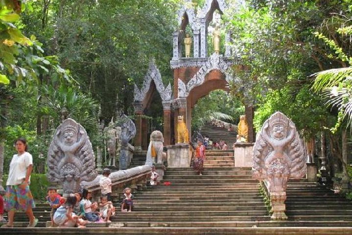 Tour del Parco Nazionale delle Cascate Phnom Kulen 1000 Linga