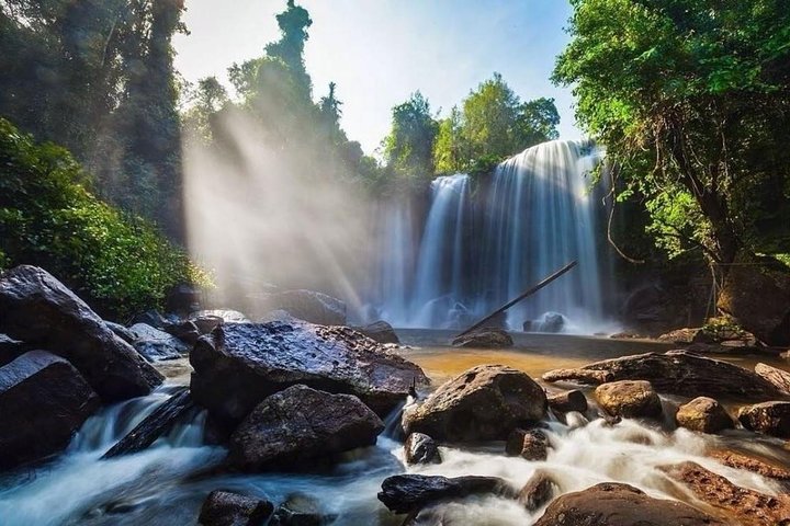 Tour del Parco Nazionale delle Cascate Phnom Kulen 1000 Linga