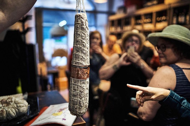 Visite gastronomique de la vieille ville de Lyon avec spécialités locales Dégustation et déjeuner