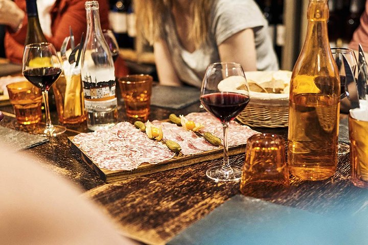 Visite gastronomique de la vieille ville de Lyon avec spécialités locales Dégustation et déjeuner