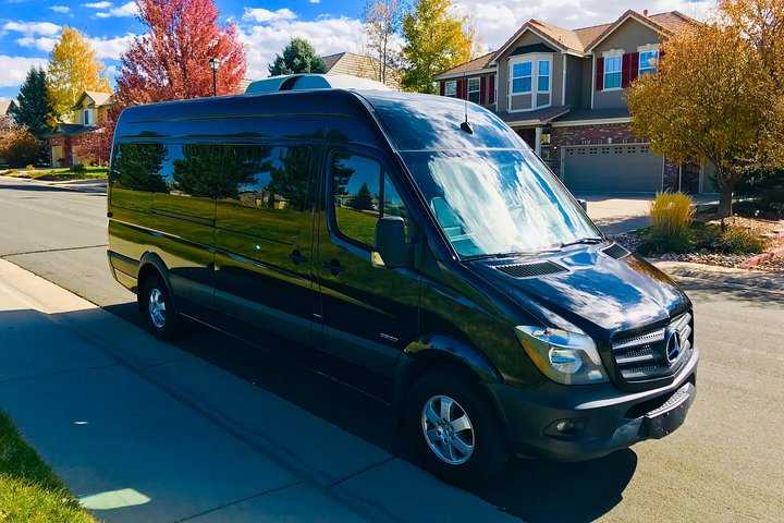 Service de voiture privée d'Aspen ou de Snowmass à l'aéroport international de Denver (DEN)