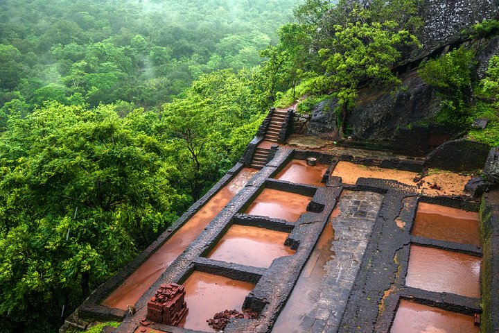 Destaques de 03 dias de Sigiriya, Kandy, Nuwara Eliya, Ella e Udawalawe
