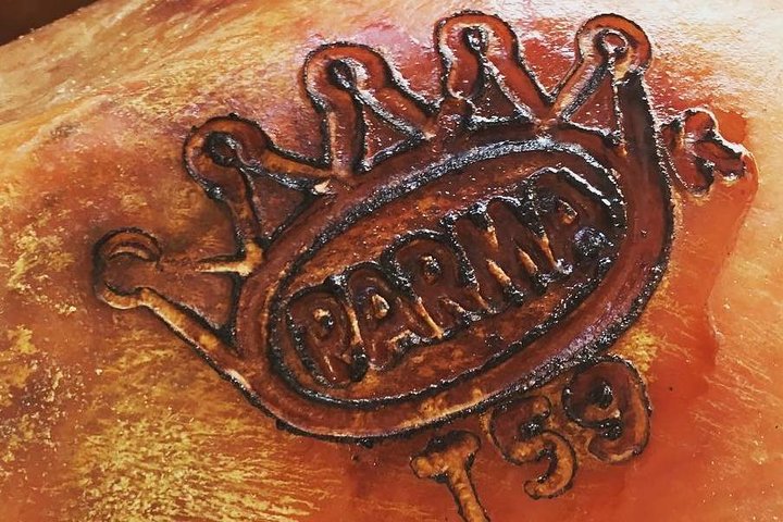 Tour Laticínios Parmigiano Reggiano e Presunto de Parma