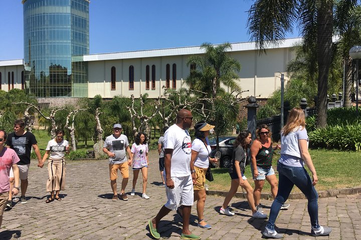 Passeio Privativo nas Maiores Vinícolas de Bento Gonçalves RS