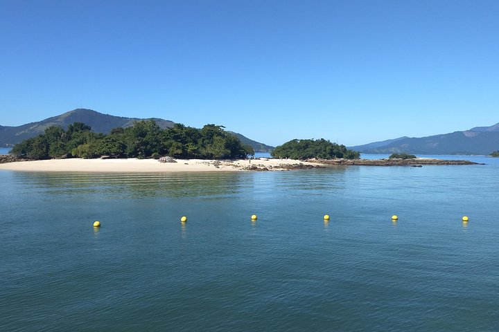 Angra Dos Reis Daily Tour To Paradise. Båttur lunsj og frukt inkludert