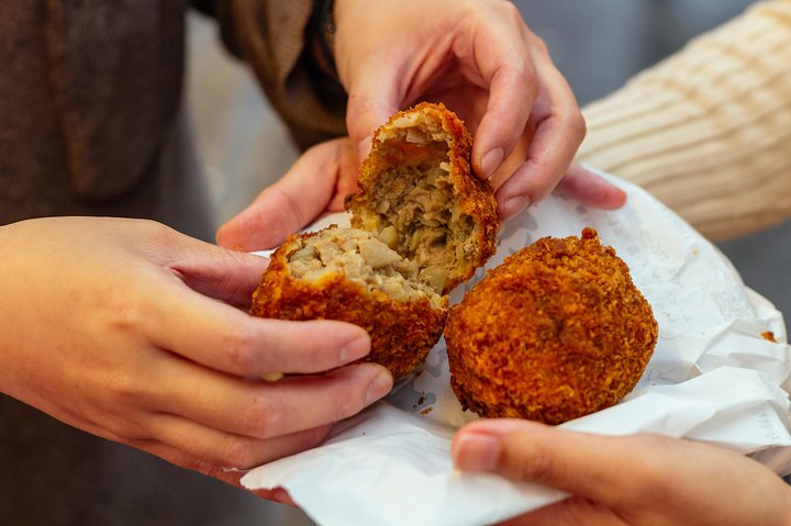 Les 10 dégustations de Tokyo avec les habitants: visite privée de la cuisine de rue
