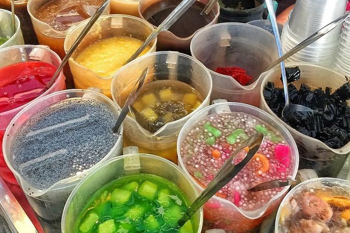 Tour in scooter e street food nella città di Buon Ma Thuot.