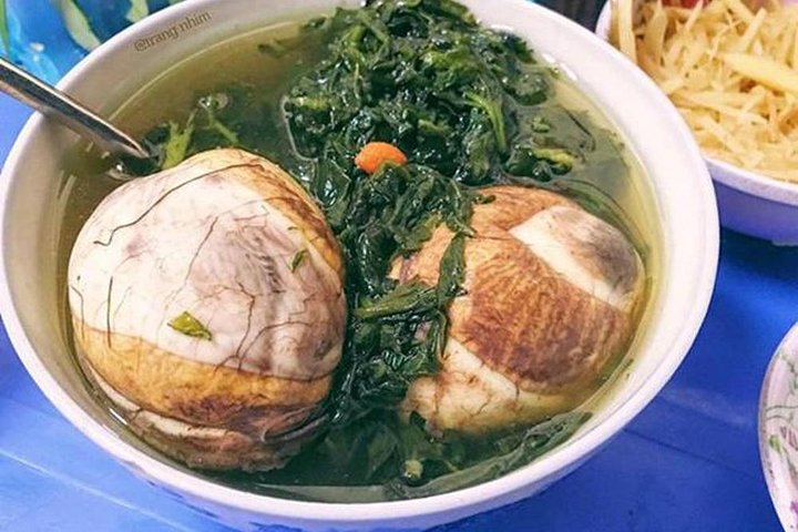 Tour in scooter e street food nella città di Buon Ma Thuot.