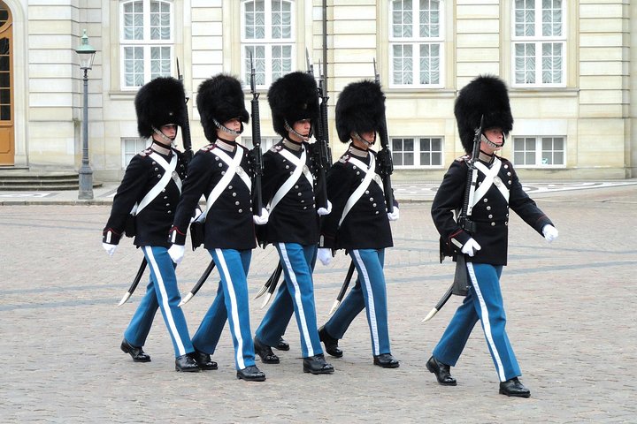 Best of Copenhagen: Small Group Walking Tour (Max 10, 3 Hours)
